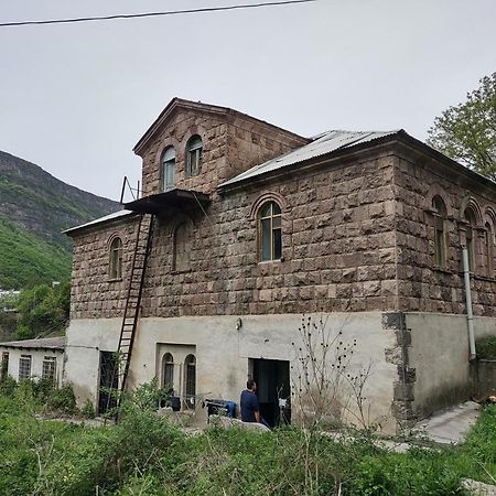 Tumanyan Bathhouse Hostel Exterior photo